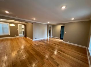 1724 Clemens Rd, Oakland, CA 94602