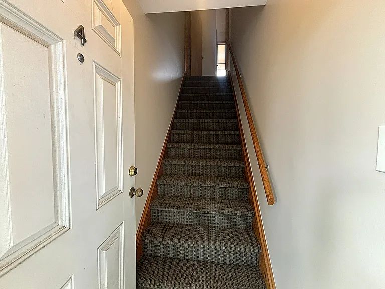 40 Stuyvesant Ave #4 — Photo 4