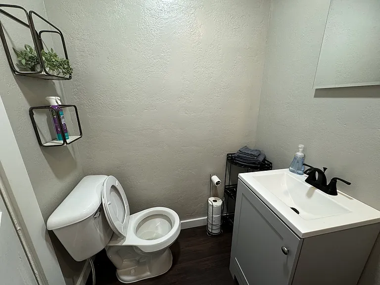 513 S Saint Charles St #A — Photo 16