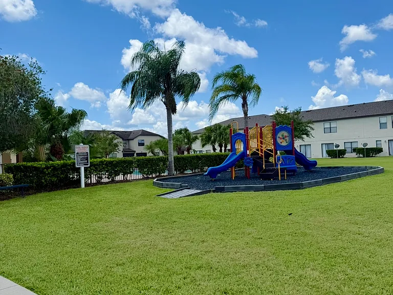 2259 Seven Oaks Dr — Photo 41