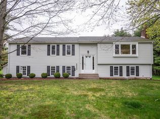 196 Farms Village Rd, West Simsbury, CT 06092