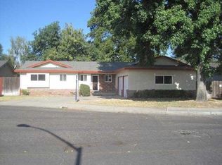 2085 Temple Ave, Turlock, CA 95382