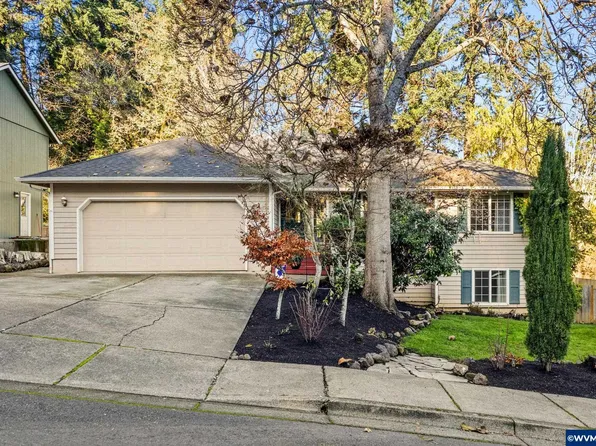 2149 Woodhaven Ct NW, Salem, OR 97304