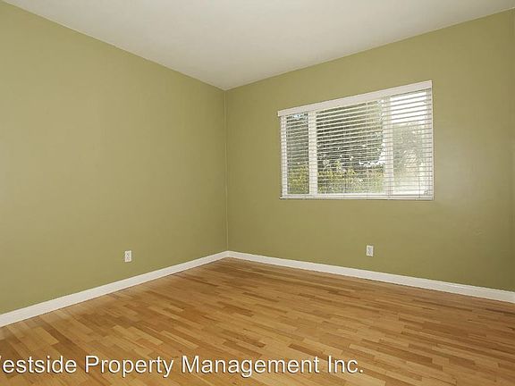 3rd image of 2909 10th St APT 1