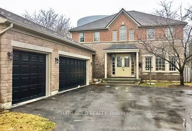 704 Foxcroft Blvd — Photo 1