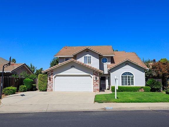 2nd image of 1045 Cedar Ridge Dr