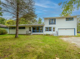 7193 Little Paw Paw Lake Rd, Coloma, MI 49038