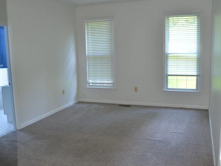 Longdraft Rd — Photo 10