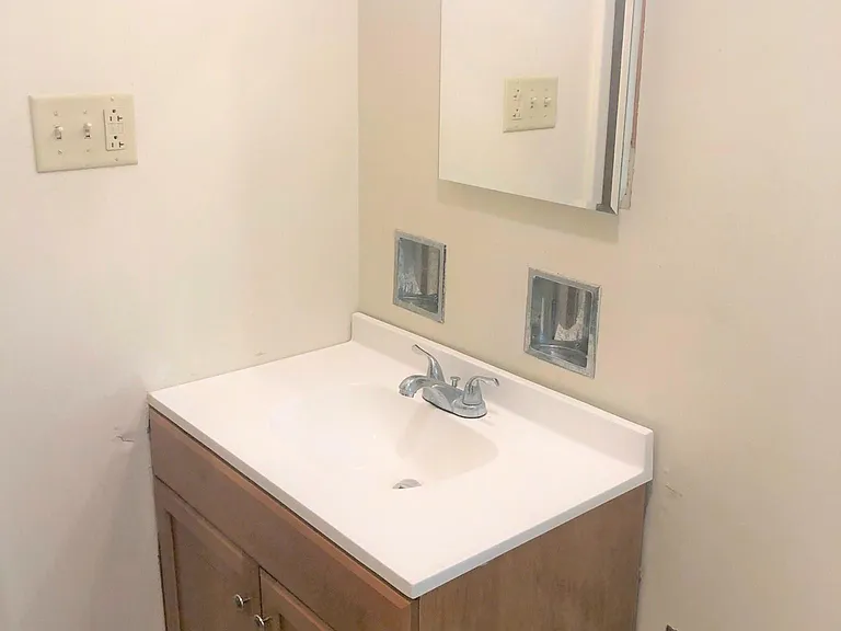 6350 Forward Ave #24 — Photo 42