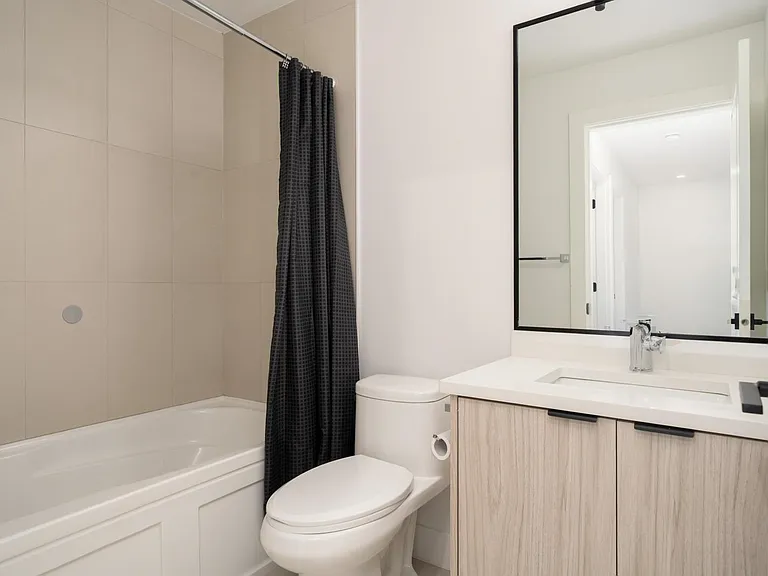 15950 Alder Pl #2 — Photo 15