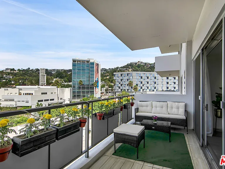 1155 N La Cienega Blvd #1103 — Photo 13