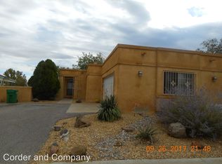 1612 Beth Way NE, Rio Rancho, NM 87144