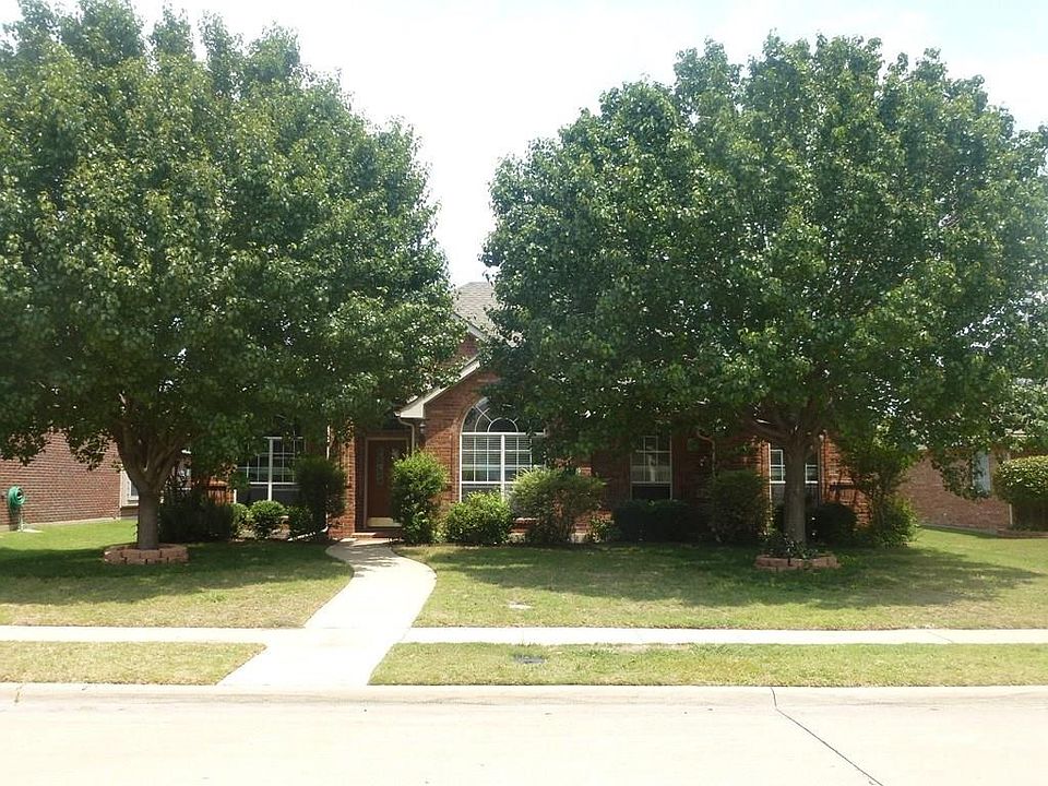 1st image of 3909 Clifton Dr