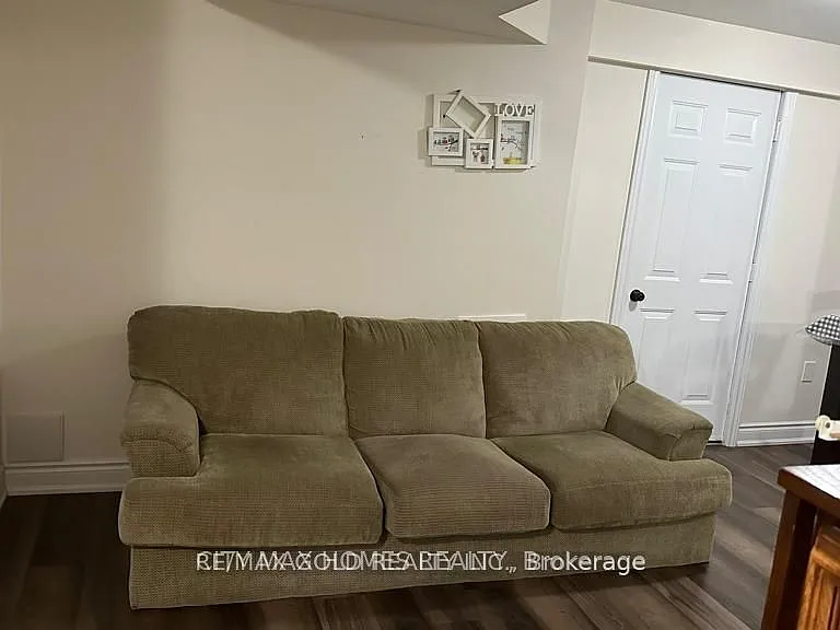 5 Scarlett Dr #BASEMENT — Photo 10