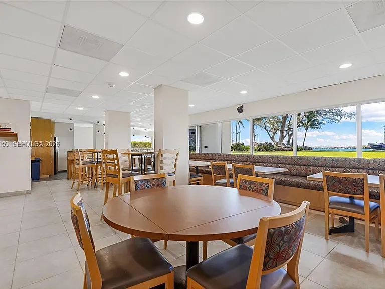 2100 S Ocean Dr #5B — Photo 13