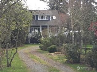 26526 99th Ave SW, Vashon, WA 98070