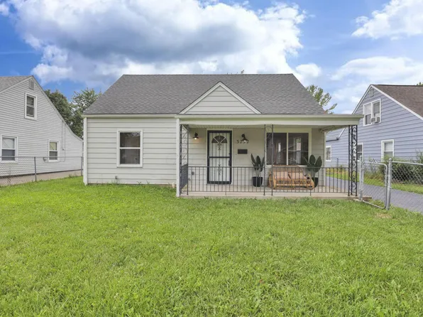 3717 Eisenhower Rd, Columbus, OH 43224