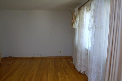 2nd image of 1326 Saling Dr