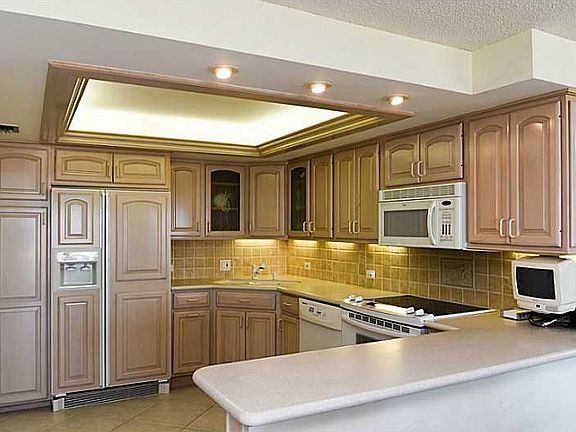 4th image of 1710 S Ocean Ln APT 104