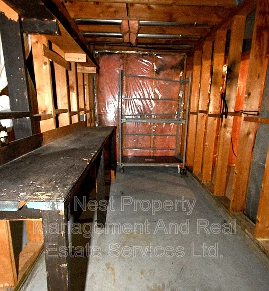 596 Central St E #1 — Photo 18