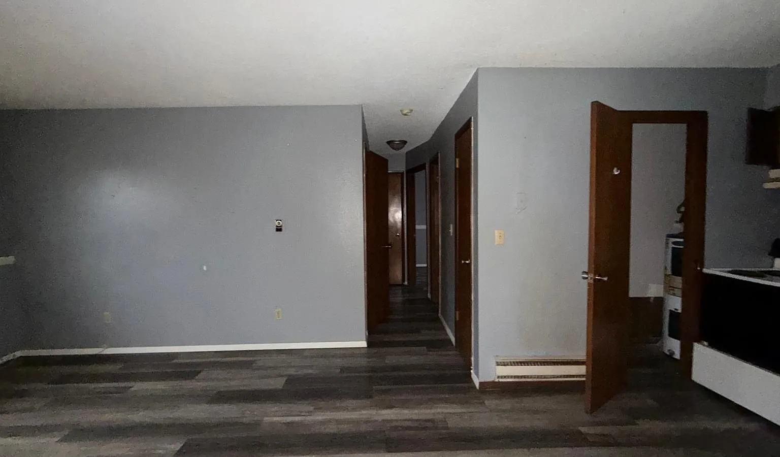 2 bed, $600 — Photo 2