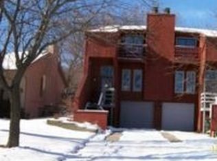 3615 SW Eveningside Dr, Topeka, KS 66614