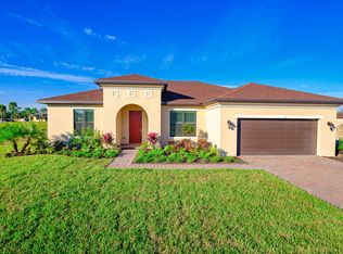 6278 Arcadia Sq, Vero Beach, FL 32968