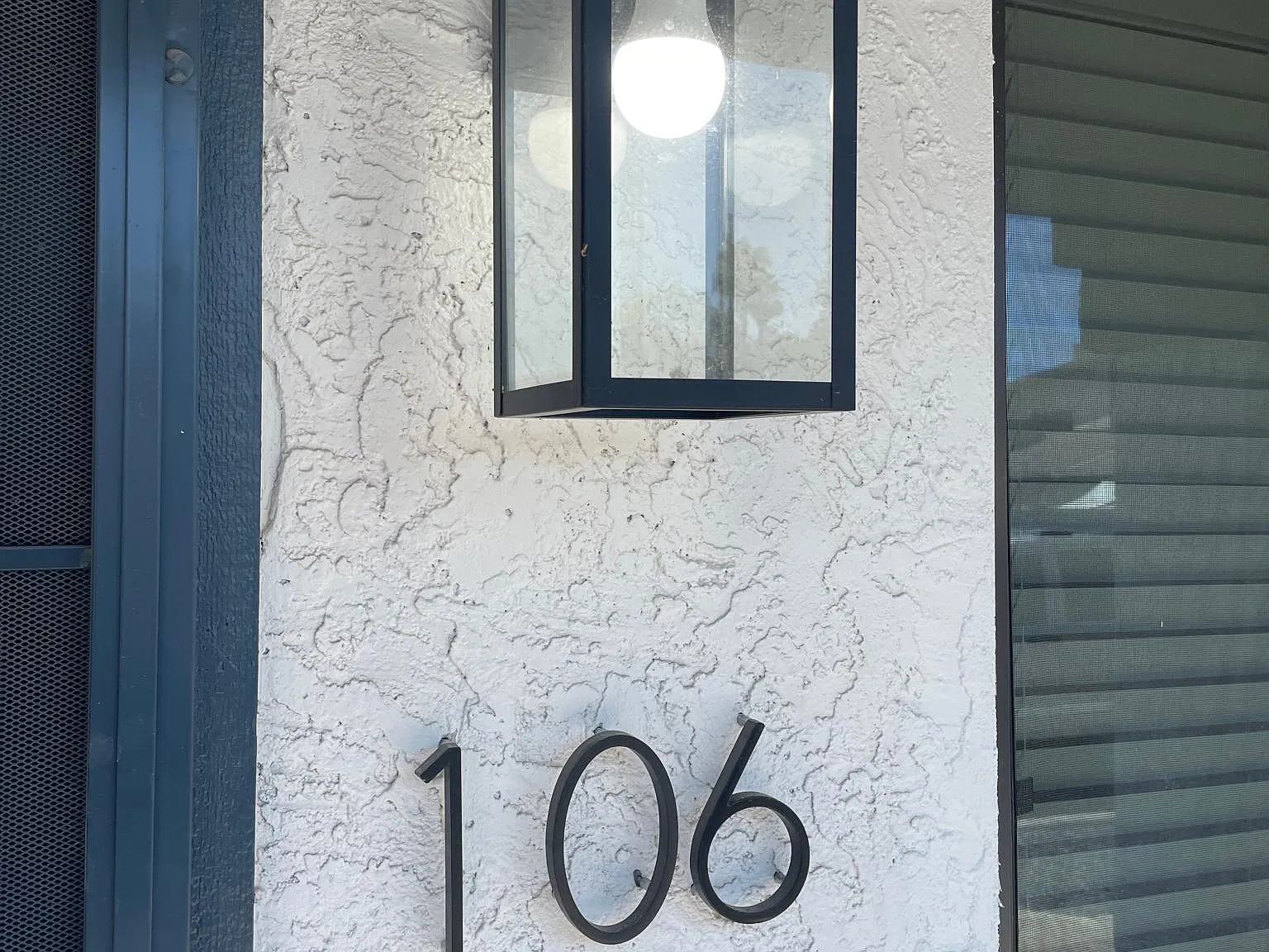 2 bed, 850 sqft, $1,295 — Photo 2