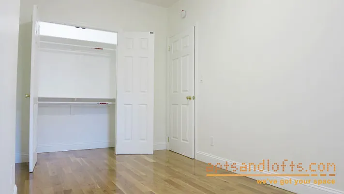 Rented by aptsandlofts.com | media 7