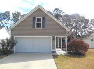 4987 Glen Cove Dr SE, Southport, NC 28461