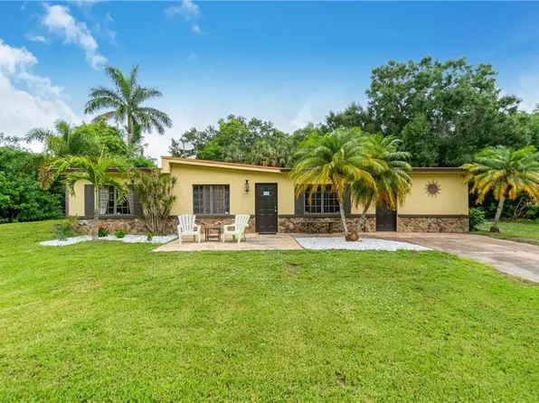 1110 Coral Ridge Dr, Punta Gorda, FL 33950