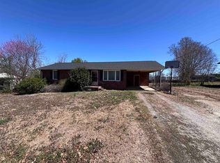 110 Tower St, Duncan, SC 29334