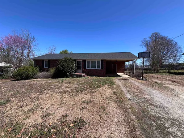 110 Tower St, Duncan, SC 29334
