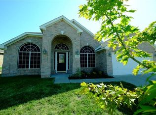 2702 Whisper Ct, Mansfield, TX 76063