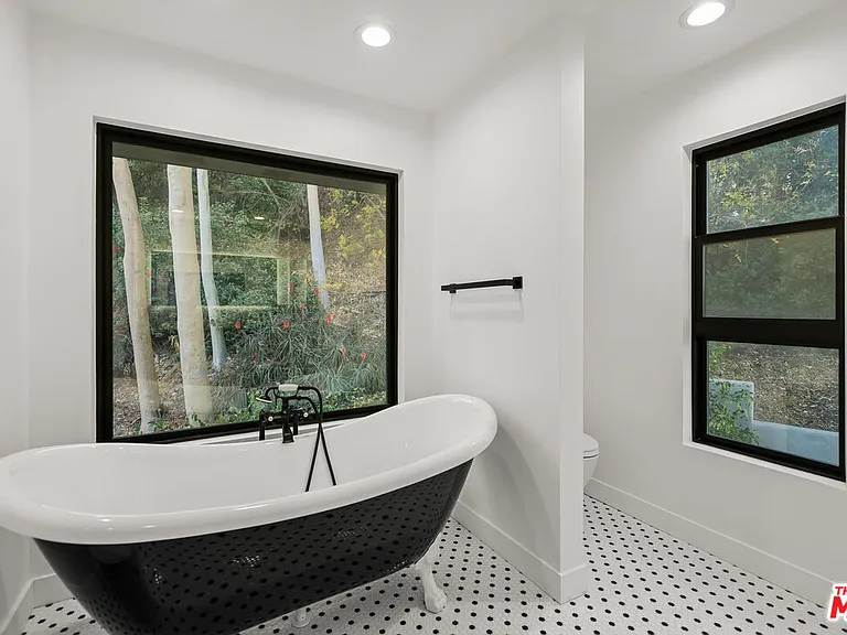 14600 Round Valley Dr — Photo 28