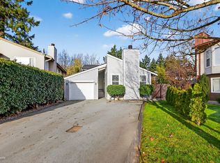 12235 80a Ave, Surrey, BC V3W 7R8