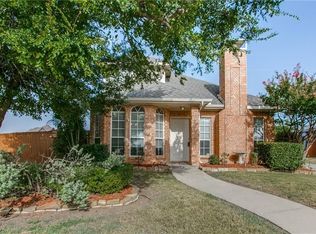 918 Brose Dr, Lewisville, TX 75067