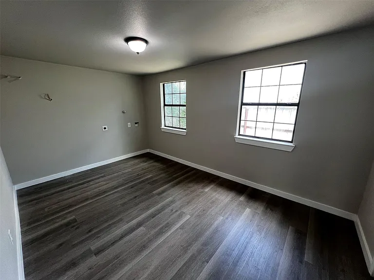 1801 Norlinda St — Photo 5