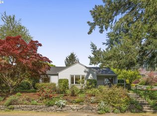 7109 SW Canyon Ln, Portland, OR 97225
