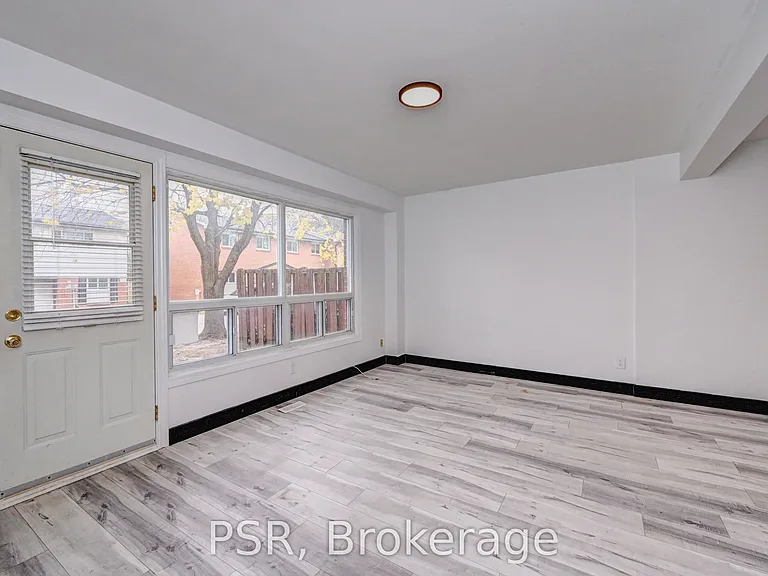 516 Sunnydale Pl #E — Photo 3