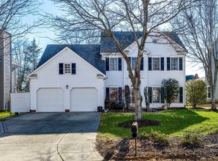 8421 Delberry Ln, Charlotte, NC 28277
