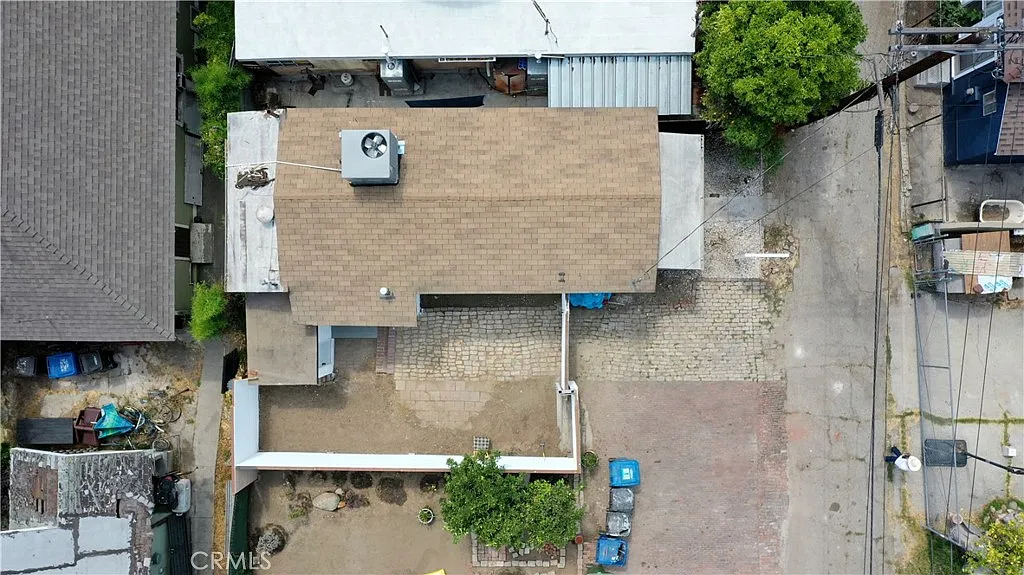 1 bed, 1.0 bath, 490 sqft, $2,000 — Photo 2