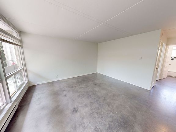4th image of 910 10th Ave E APT 103