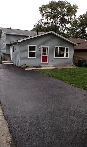 1st image of 1411 Chestnut Dr