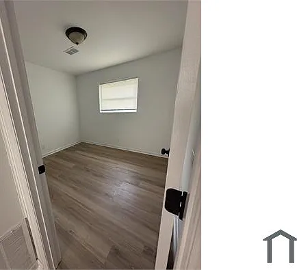 1920 Dianne Dr — Photo 11