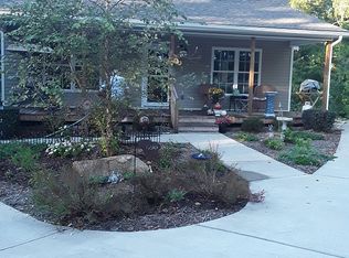 1890 Davis Cir, Clover, SC 29710