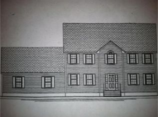 18 Robert Rd, Haverhill, MA 01835