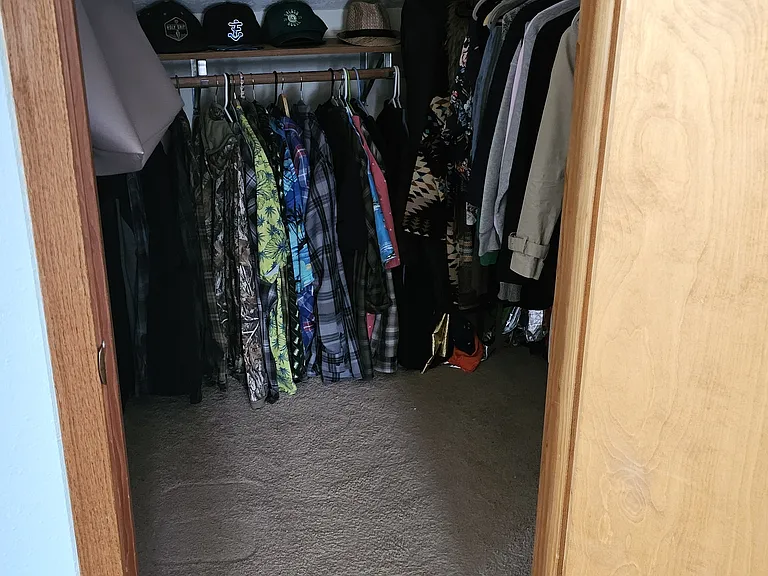 24223 NE Oregon St — Photo 3