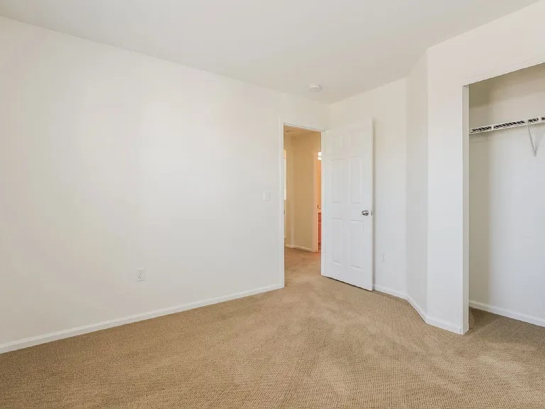 4240 Brookwood Pl — Photo 10