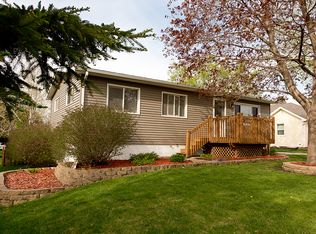 223 4th St SW, Eyota, MN 55934